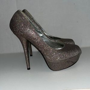 D HIGH HEELS SHOES